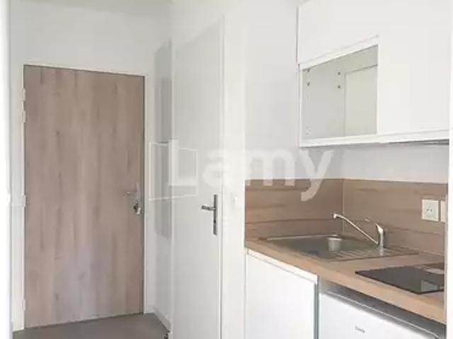 location appartement, 18.16 m² parking