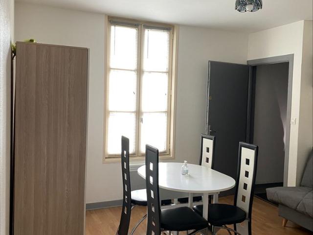 Location Appartement 19m² POITIERS 86000