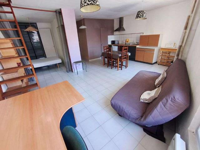 Location appartement 1 pièce Marseille 4e 13
