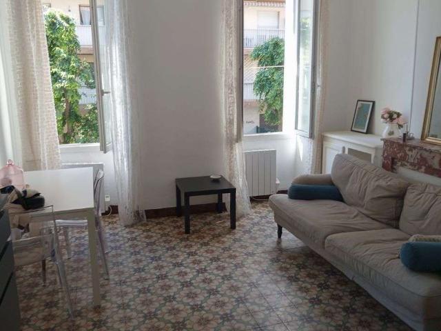 Location appartement 1 pièce Marseille 6e 13