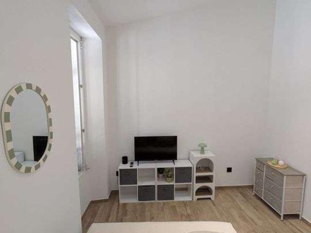 Location appartement 1 pièce Marseille 1er 13