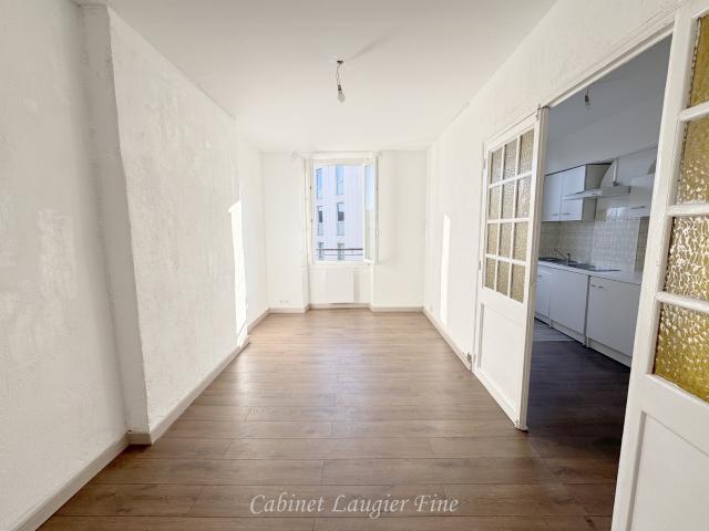 location appartement 1 pièce Marseille Commercés, Ecoles