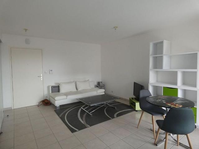 Location Appartement 1 pièce Meublé 42m² NIORT 79000