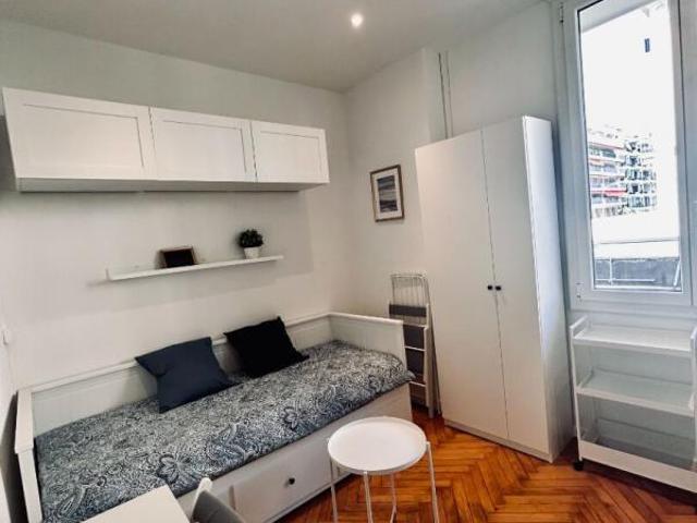 Location Appartement 1 pièce Meublé 13m² NICE 06000