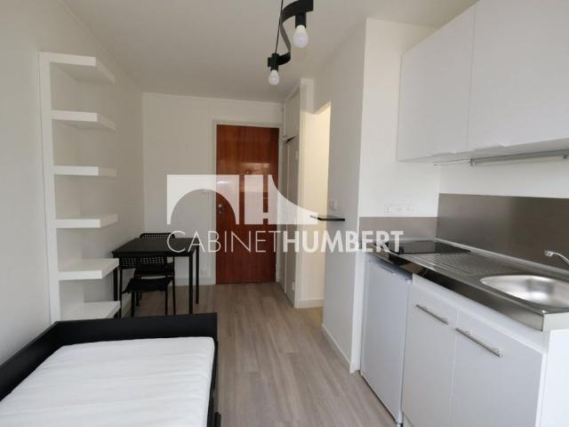 Location Appartement 1 pièce Meublé 12m² ST ETIENNE 42000