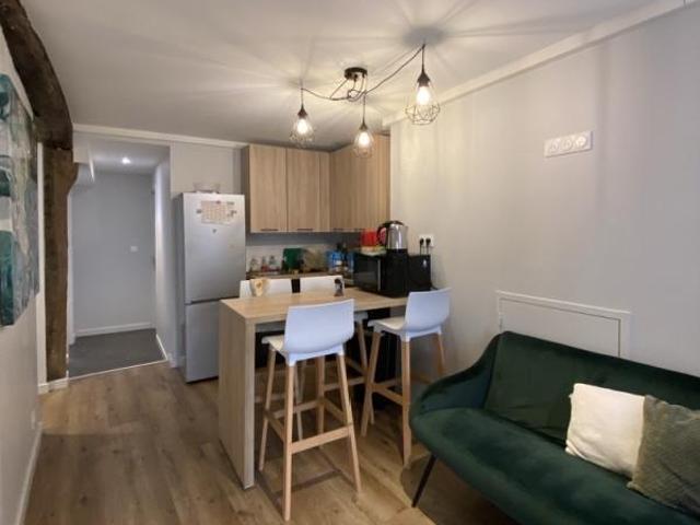 Location Appartement 1 pièce Meublé 17m² ANGERS 49100