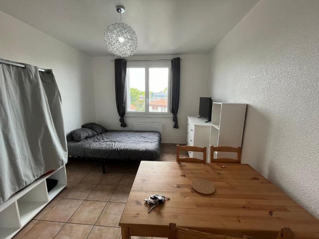 Location Appartement 1 pièce Meublé 17m² MONT DE MARSAN 40000