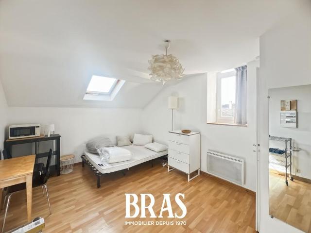 Location Appartement 1 pièce Meublé 17m² NANTES 44000