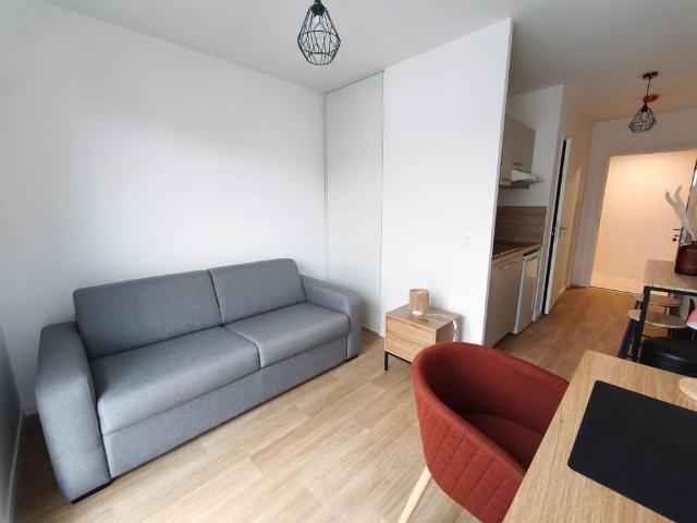 Location Appartement 1 pièce Meublé 17m² NANTES 44300