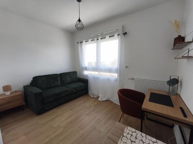 Location Appartement 1 pièce Meublé 17m² NANTES 44300