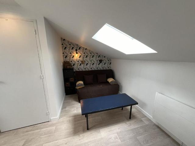 Location Appartement 1 pièce Meublé 14m² ANGERS 49000