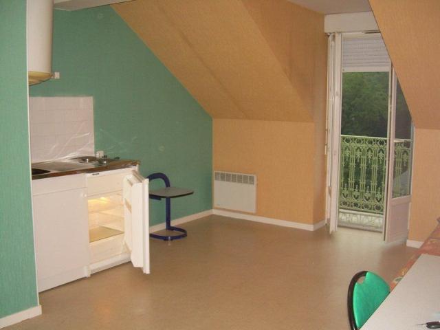 Location Appartement 1 pièce Meublé 14m² LE CREUSOT 71200