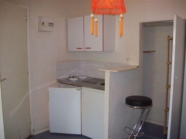 Location Appartement 1 pièce Meublé 15m² LE CREUSOT 71200