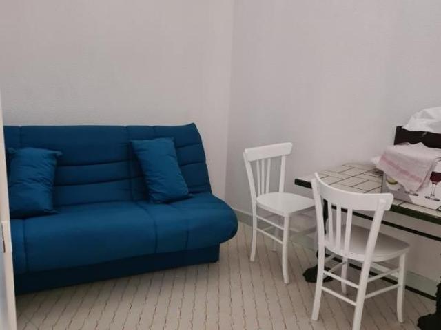 Location Appartement 1 pièce Meublé 15m² LE CREUSOT 71200