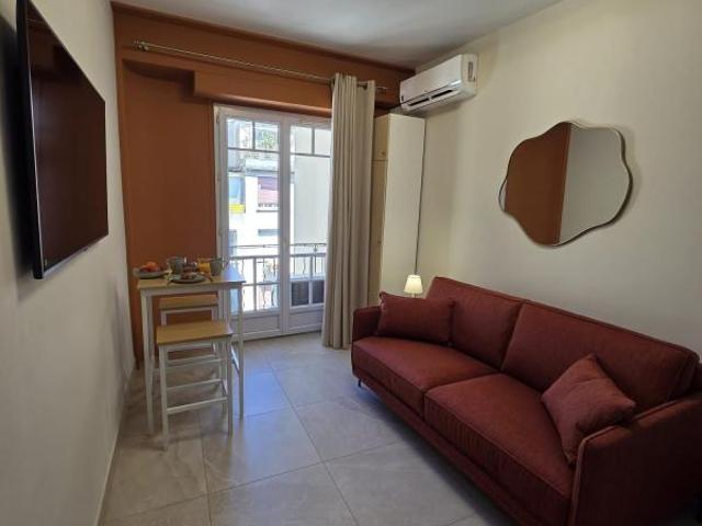 Location Appartement 1 pièce Meublé 16m² NICE 06000