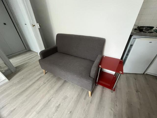 Location Appartement 1 pièce Meublé 18m² ANGERS 49000