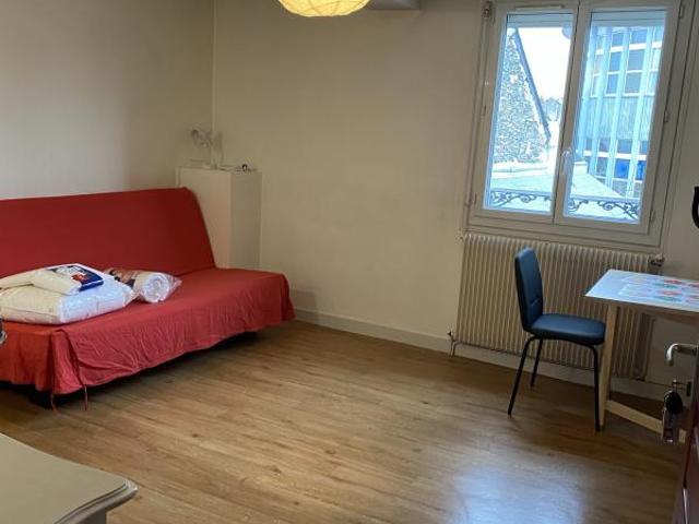 Location Appartement 1 pièce Meublé 18m² ANGERS 49100