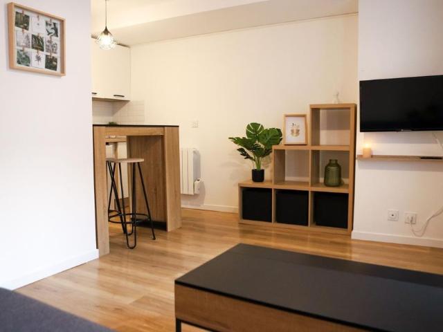 Location Appartement 1 pièce Meublé 18m² NIORT 79000