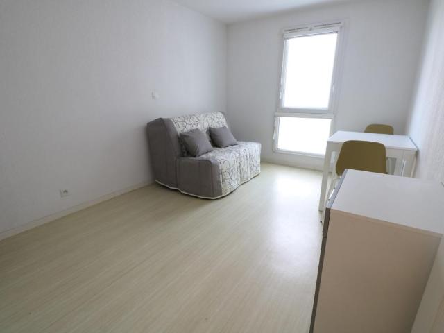 Location Appartement 1 pièce Meublé 19m² NANTES 44300