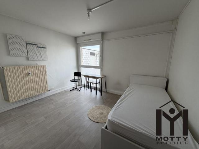 Location Appartement 1 pièce Meublé 19m² VANDOEUVRE LES NANCY 54500