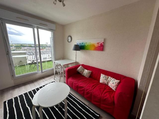 Location Appartement 1 pièce Meublé 23m² TOURS 37000