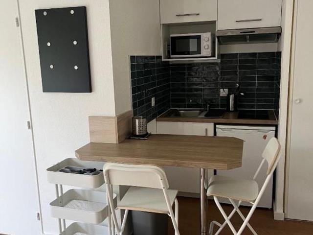 Location Appartement 1 pièce Meublé 22m² CAEN 14000