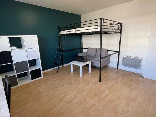 Location Appartement 1 pièce Meublé 22m² NANTES 44300