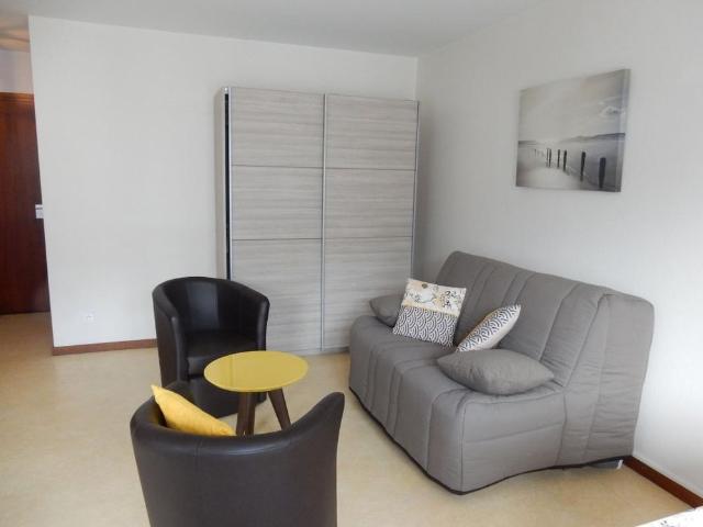 Location Appartement 1 pièce Meublé 25m² AIX LES BAINS 73100