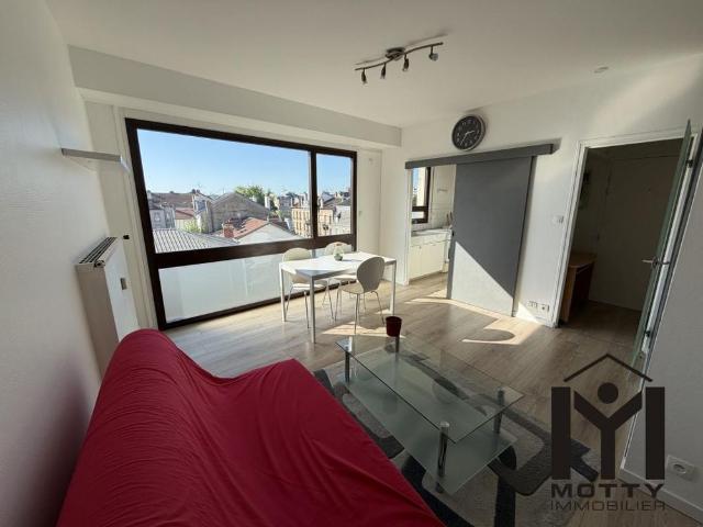 Location Appartement 1 pièce Meublé 25m² NANCY 54000