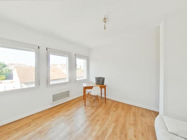 Location Appartement 1 pièce Meublé 26m² VALENCE 26000
