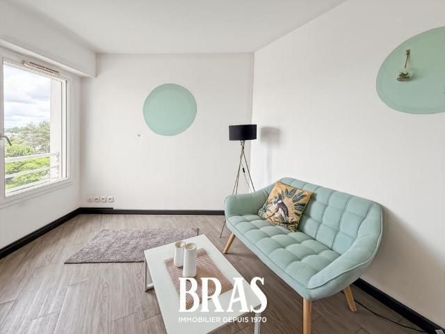 Location Appartement 1 pièce Meublé 28m² VANNES 56000