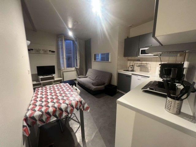 Location Appartement 1 pièce Meublé 30m² USSEL 19200
