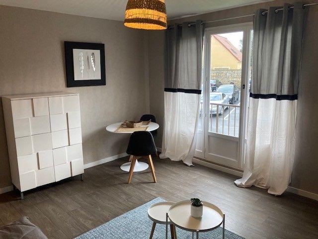 Location Appartement 1 pièce Meublé 31m² CORMELLES LE ROYAL 14123