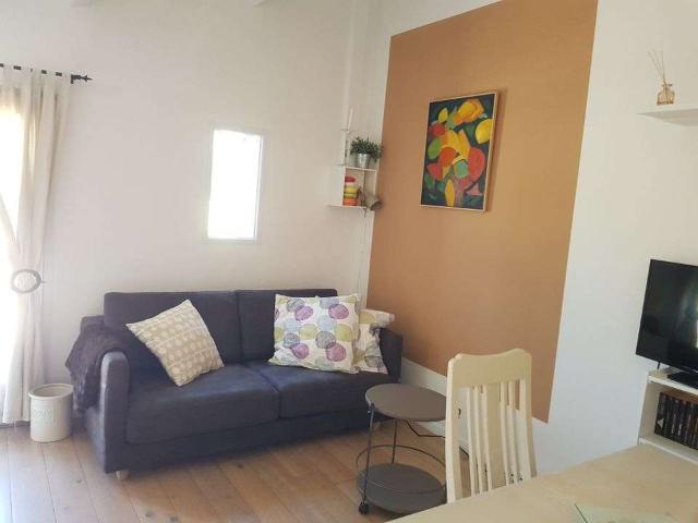 Location appartement 1 pièce Meyreuil 13