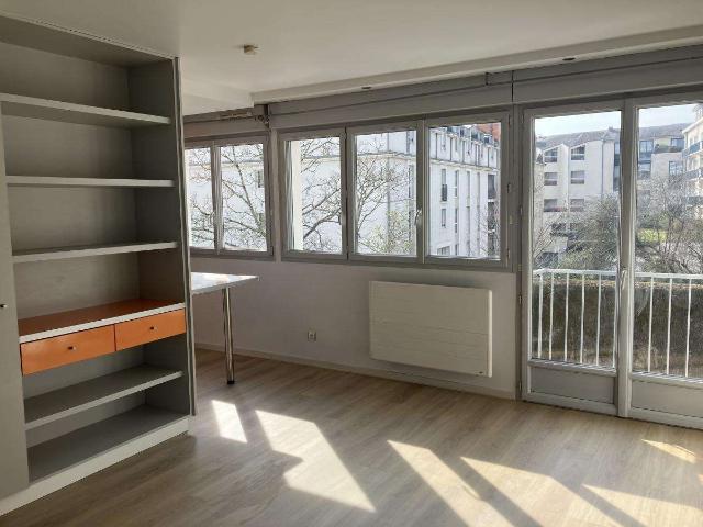 Location appartement 1 pièce Nantes 44