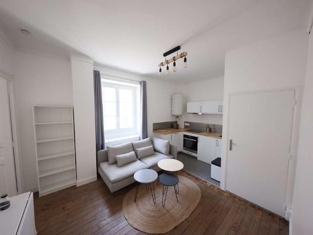 Location appartement 1 pièce Nantes Centre Ville 44