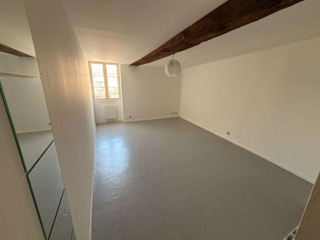 Location appartement 1 pièce Nantes Centre Ville 44