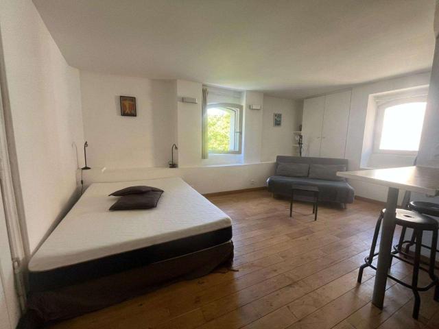 Location appartement 1 pièce Nantes Centre Ville 44