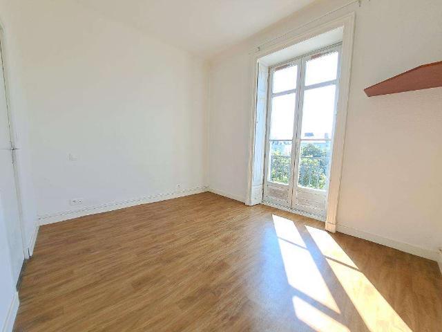 Location appartement 1 pièce Nantes Centre Ville 44