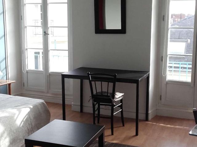 Location appartement 1 pièce Nantes Centre Ville 44