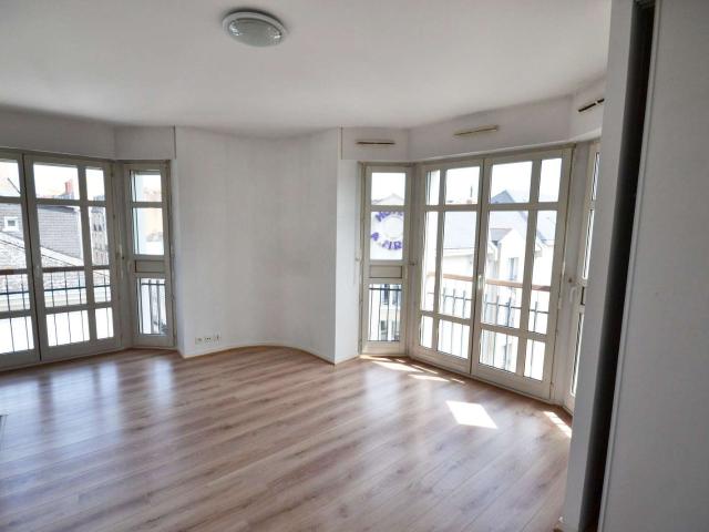 Location appartement 1 pièce Nantes Centre Ville 44