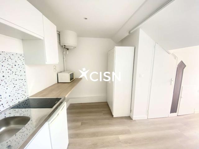 Location appartement 1 pièce Nantes Centre Ville 44