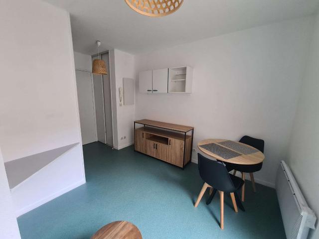 Location appartement 1 pièce Nantes Centre Ville 44