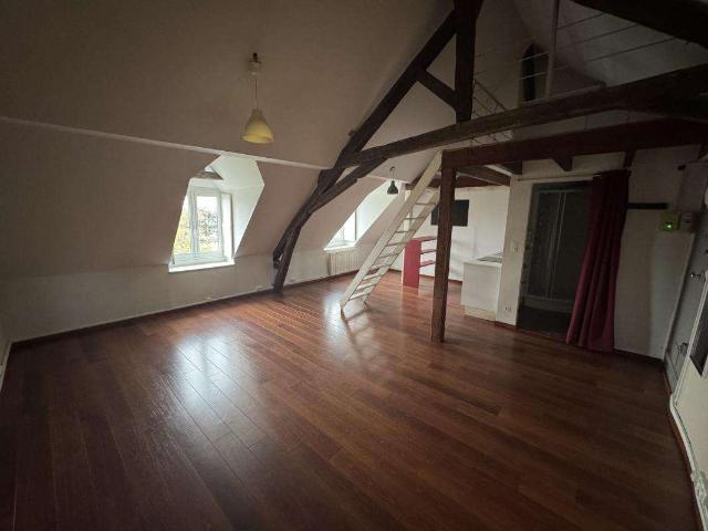 Location appartement 1 pièce Nantes Centre Ville 44
