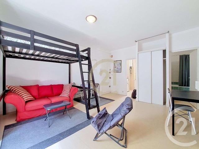 Location appartement 1 pièce Nantes Centre Ville 44