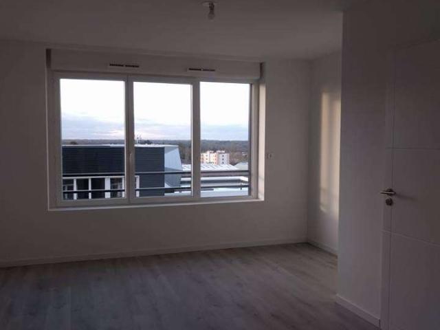 Location appartement 1 pièce Nantes Centre Ville 44