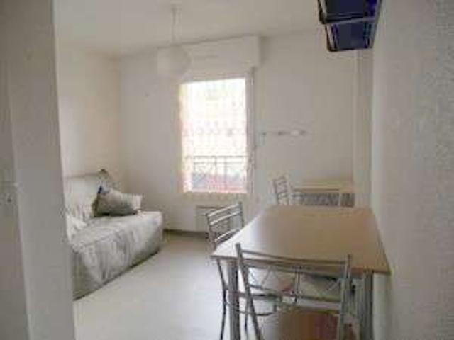 Location appartement 1 pièce Nantes Centre Ville 44