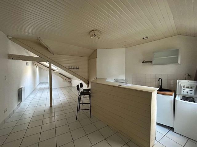 Location appartement 1 pièce Nantes Centre Ville 44