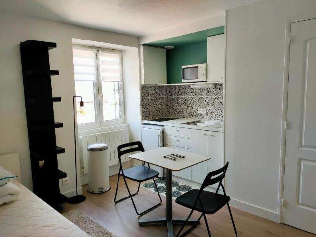 Location appartement 1 pièce Nantes Centre Ville 44