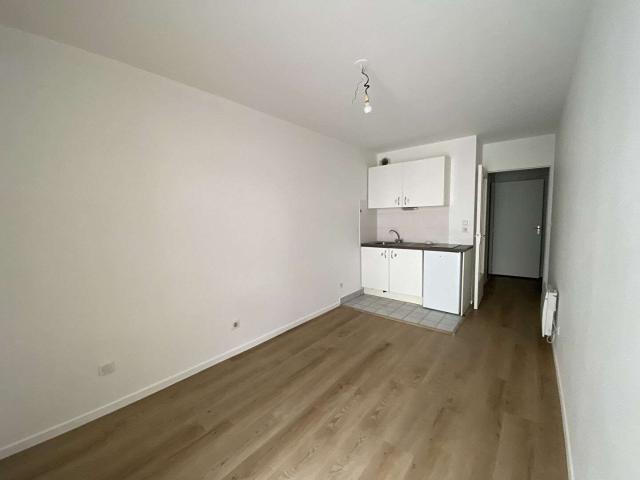 Location appartement 1 pièce Nantes Centre Ville 44
